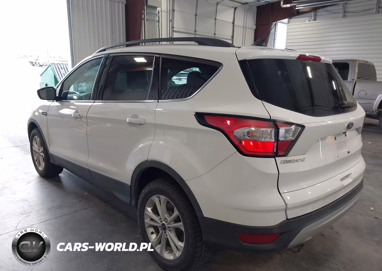 2018 Ford Escape Se VIN:1FMCU9GDXJUC62399 - 17