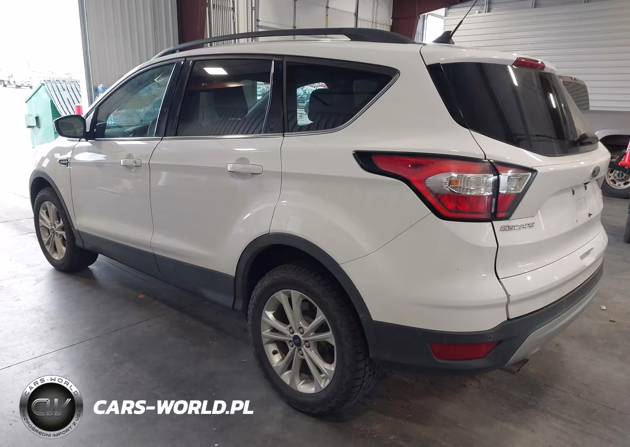 2018 Ford Escape Se VIN:1FMCU9GDXJUC62399 - 3