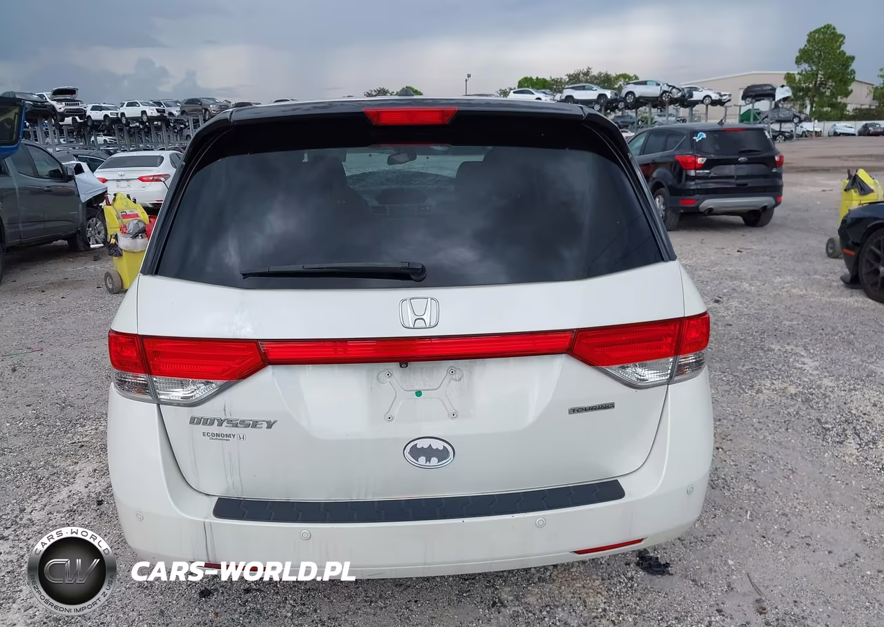 2015 Honda Odyssey Touring-Touring Elite VIN:5FNRL5H96FB090019 - 16