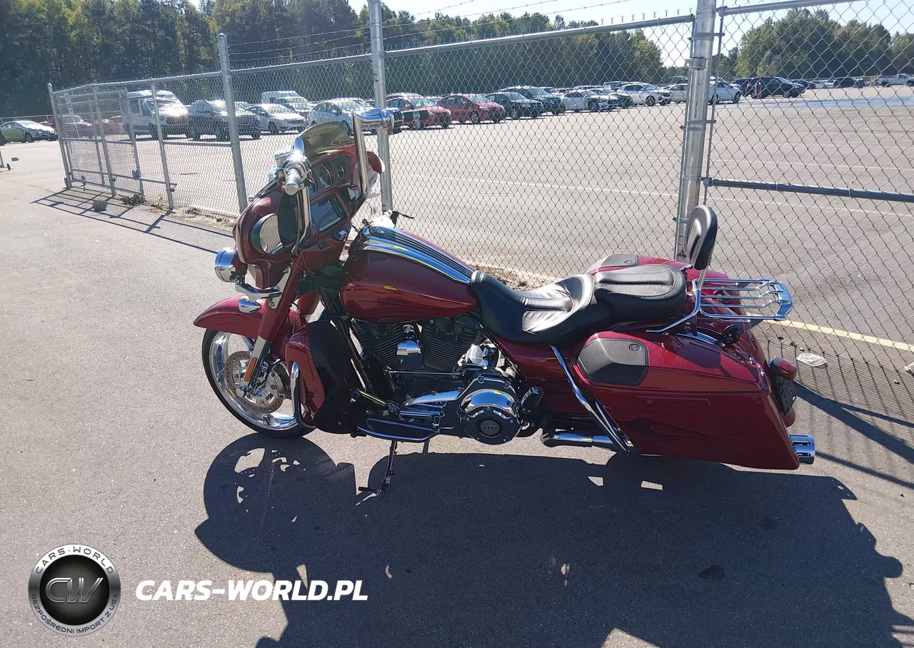 2016 Harley-Davidson Flhxse Cvo Street Glide VIN:1HD1PXN38GB955301 - 13