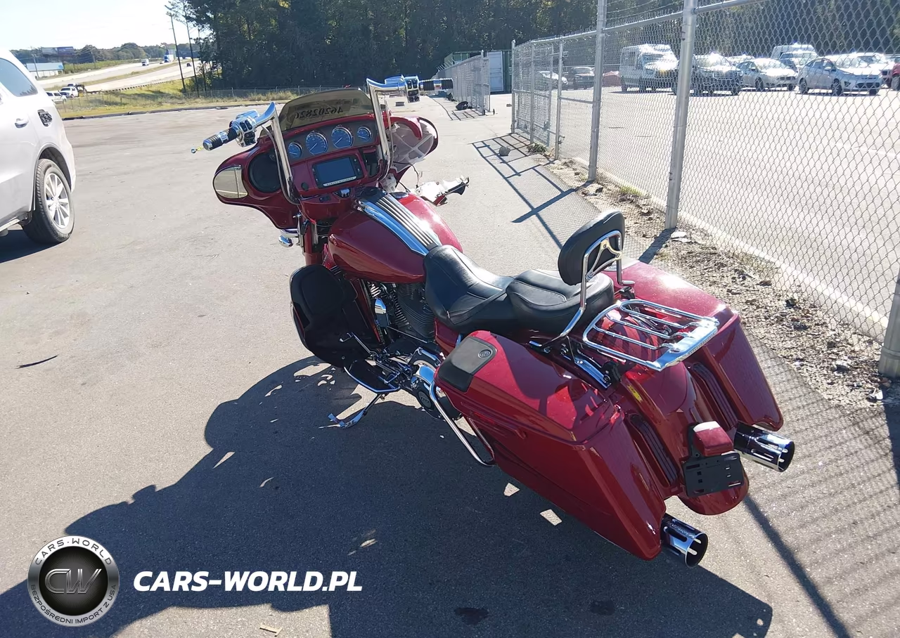 2016 Harley-Davidson Flhxse Cvo Street Glide VIN:1HD1PXN38GB955301 - 3