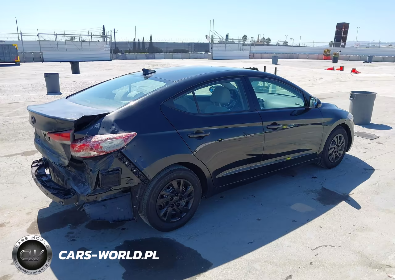 2017 Hyundai Elantra Se VIN:5NPD74LF8HH070607 - 4