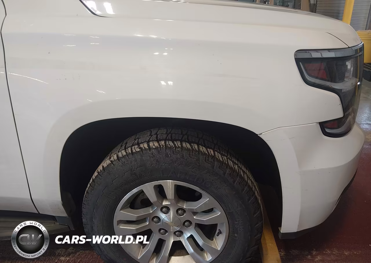 2018 Chevrolet Tahoe Commercial Fleet VIN:1GNSKFECXJR159458 - 12