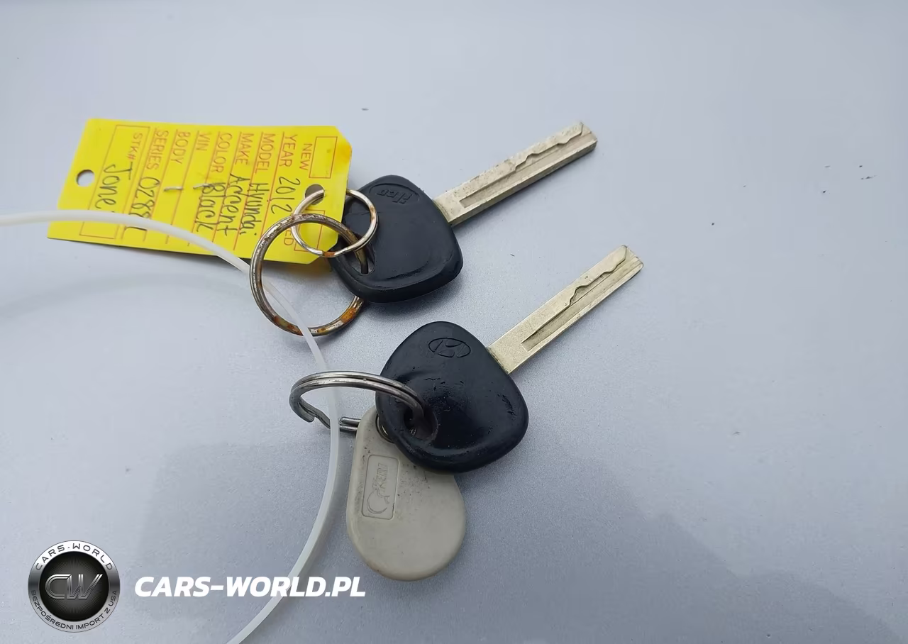2012 Hyundai Accent Gls VIN:KMHCT4AE3CU038403 - 11