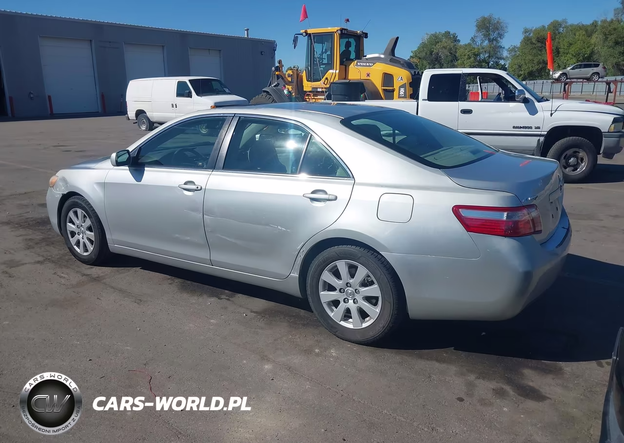 2007 Toyota Camry Xle VIN:JTNBE46K473075167 - 3