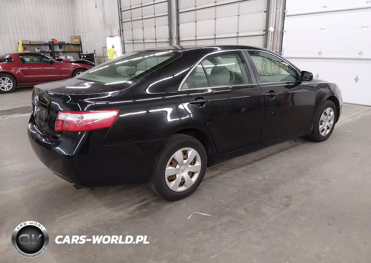 2009 Toyota Camry Le VIN:4T4BE46KX9R061938 - 4