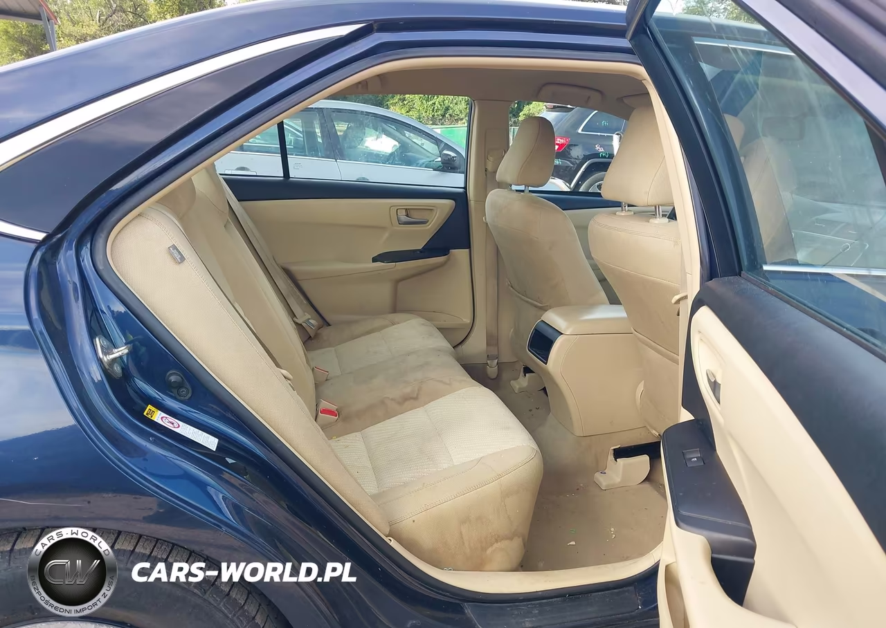 2016 Toyota Camry Hybrid Le VIN:4T1BD1FK0GU196399 - 8