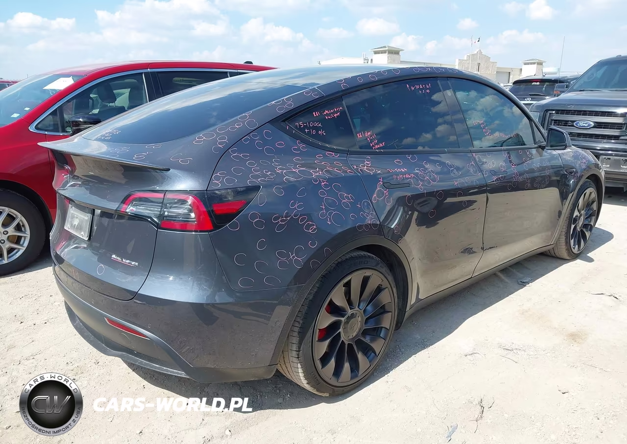 2021 Tesla Model Y Performance Dual Motor All-Wheel Drive VIN:5YJYGDEF6MF246626 - 4
