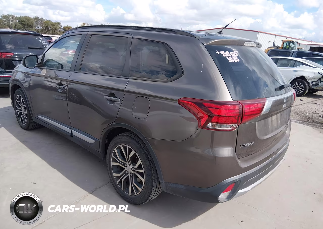 2016 Mitsubishi Outlander Sel VIN:JA4AD3A38GZ046338 - 3