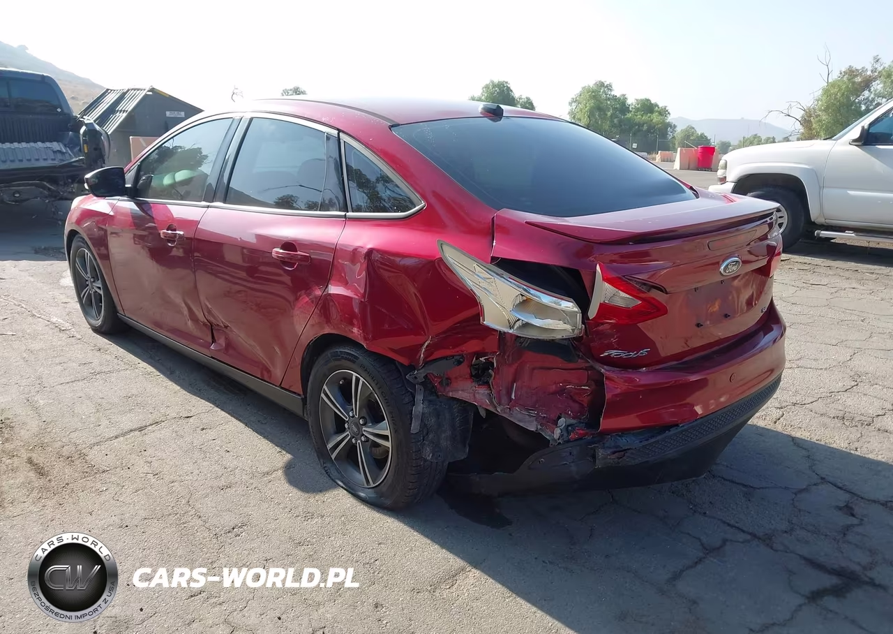 2014 Ford Focus Se VIN:1FADP3F29EL131950 - 3