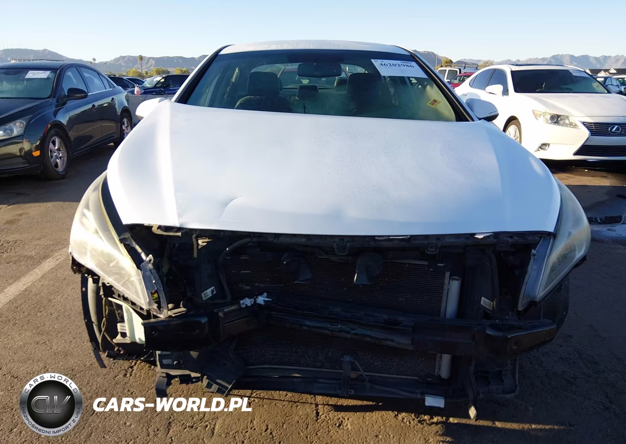 2015 Hyundai Sonata 2.4L Sport VIN:5NPE34AF5FH072931 - 13