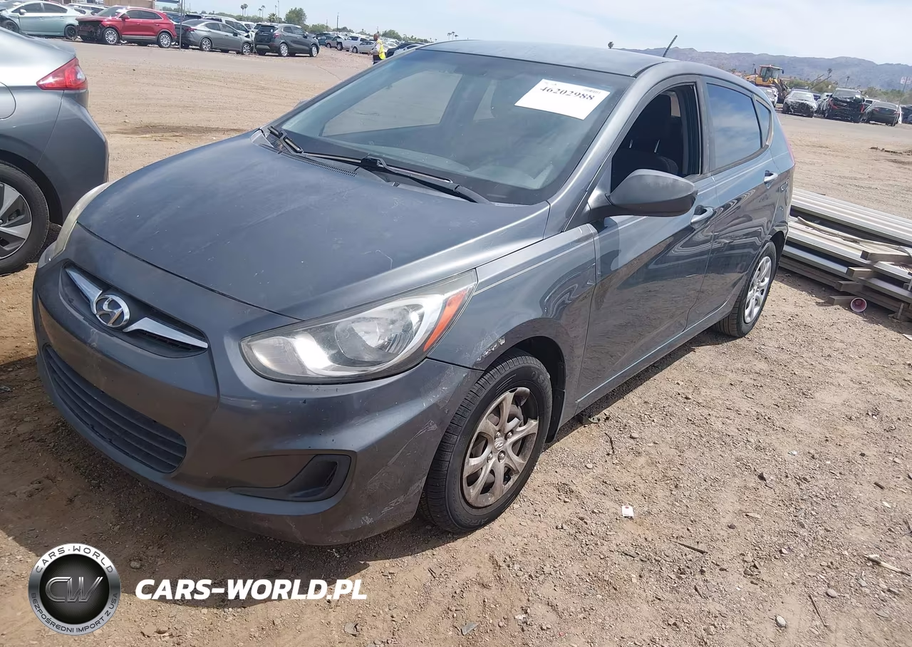 2013 Hyundai Accent Gs VIN:KMHCT5AE4DU084488 - 2