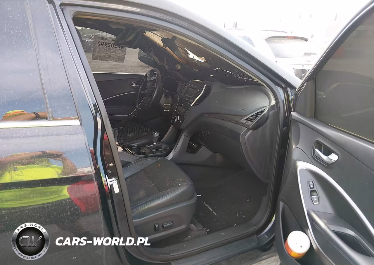 2016 Hyundai Santa Fe Sport 2.0L Turbo (A6) VIN:5XYZUDLA1GG361183 - 5