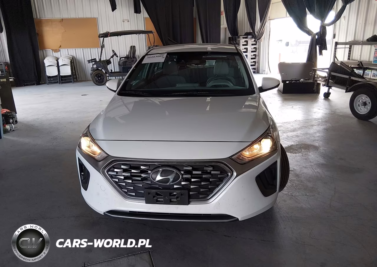 2020 Hyundai Ioniq Hybrid Blue VIN:KMHC65LC9LU220258 - 13