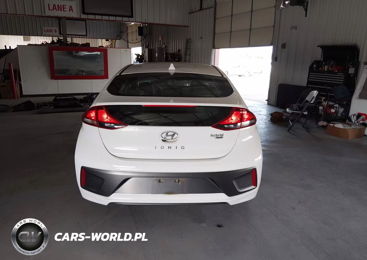 2020 Hyundai Ioniq Hybrid Blue VIN:KMHC65LC9LU220258 - 17