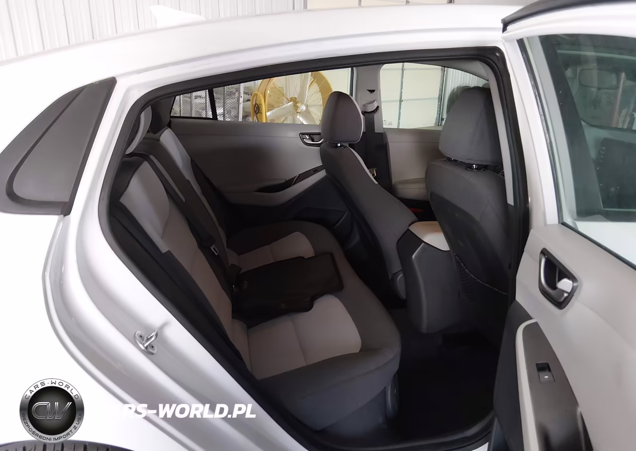 2020 Hyundai Ioniq Hybrid Blue VIN:KMHC65LC9LU220258 - 8