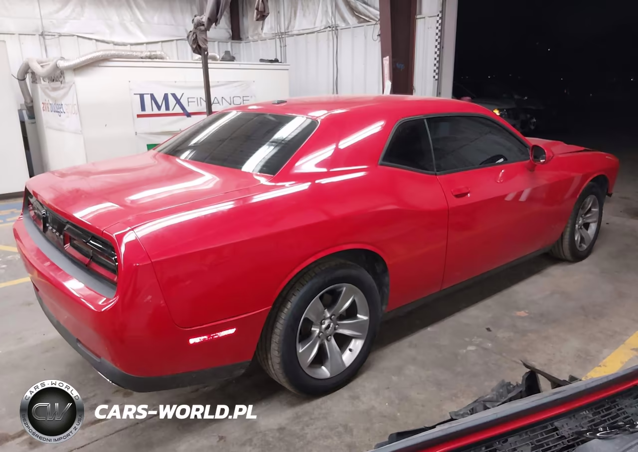 2016 Dodge Challenger Sxt VIN:2C3CDZAG6GH194982 - 4