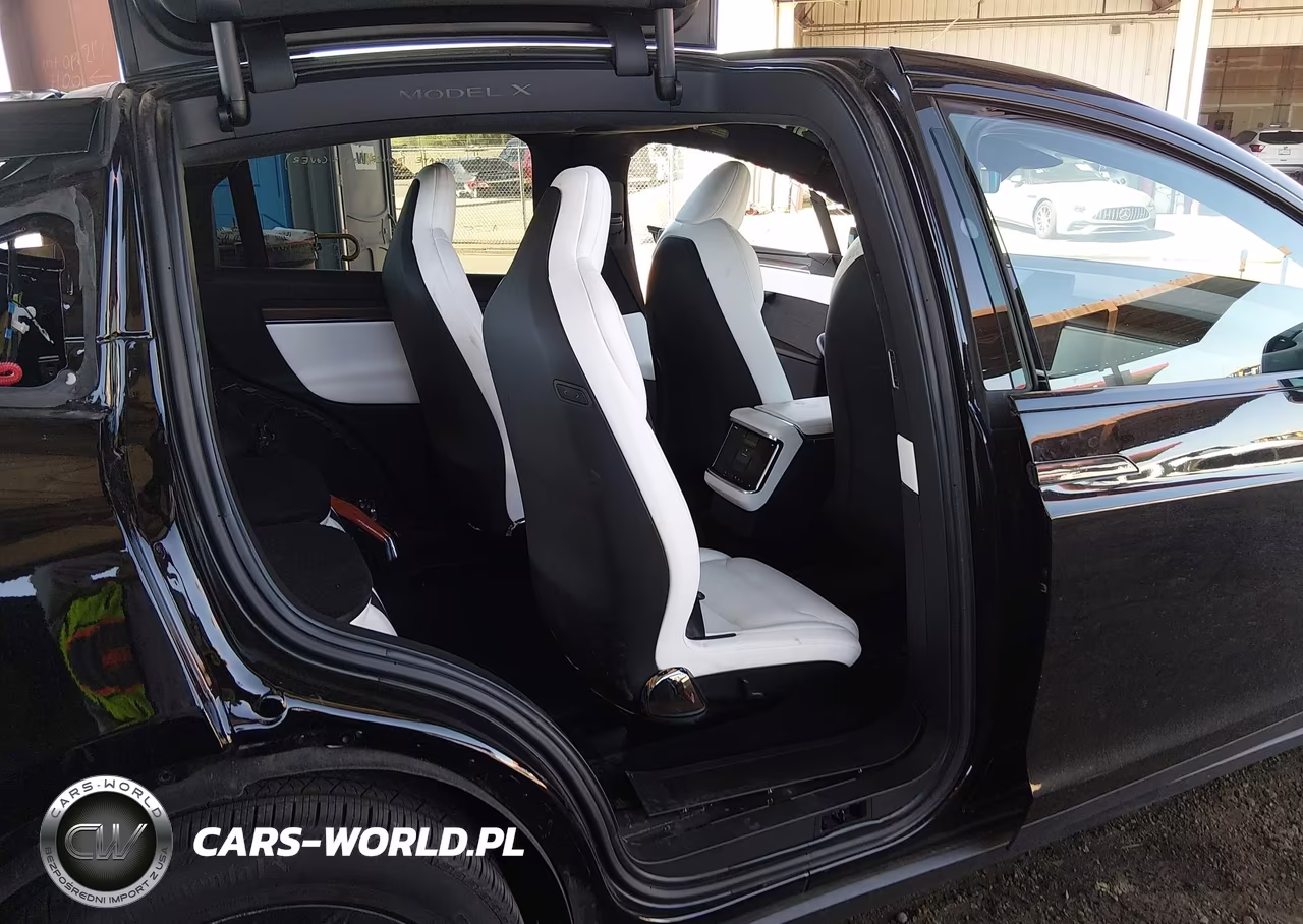 2023 Tesla Model X Dual Motor All-Wheel Drive-Standard Range VIN:7SAXCBE5XPF404668 - 8