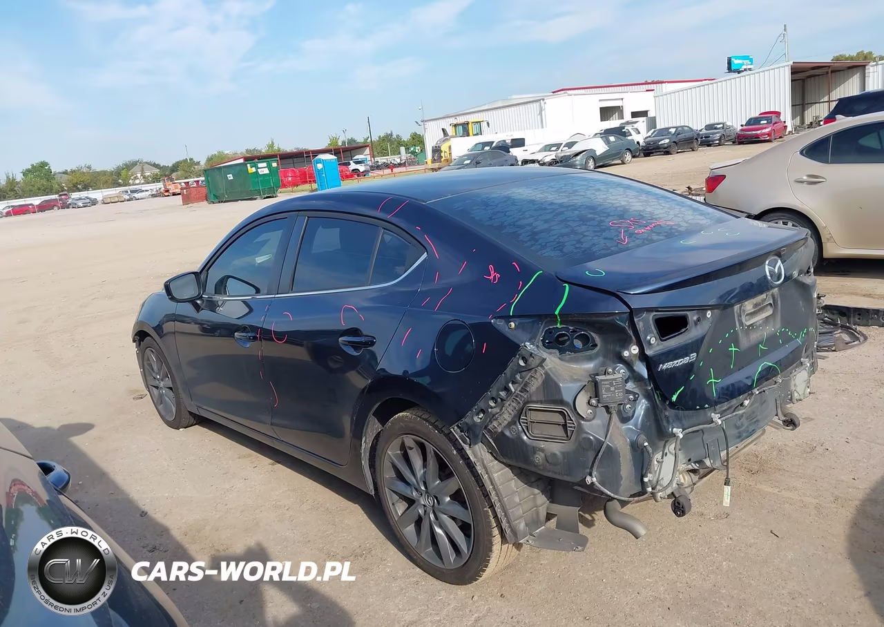 2018 Mazda Mazda3 Touring VIN:3MZBN1V30JM210547 - 15