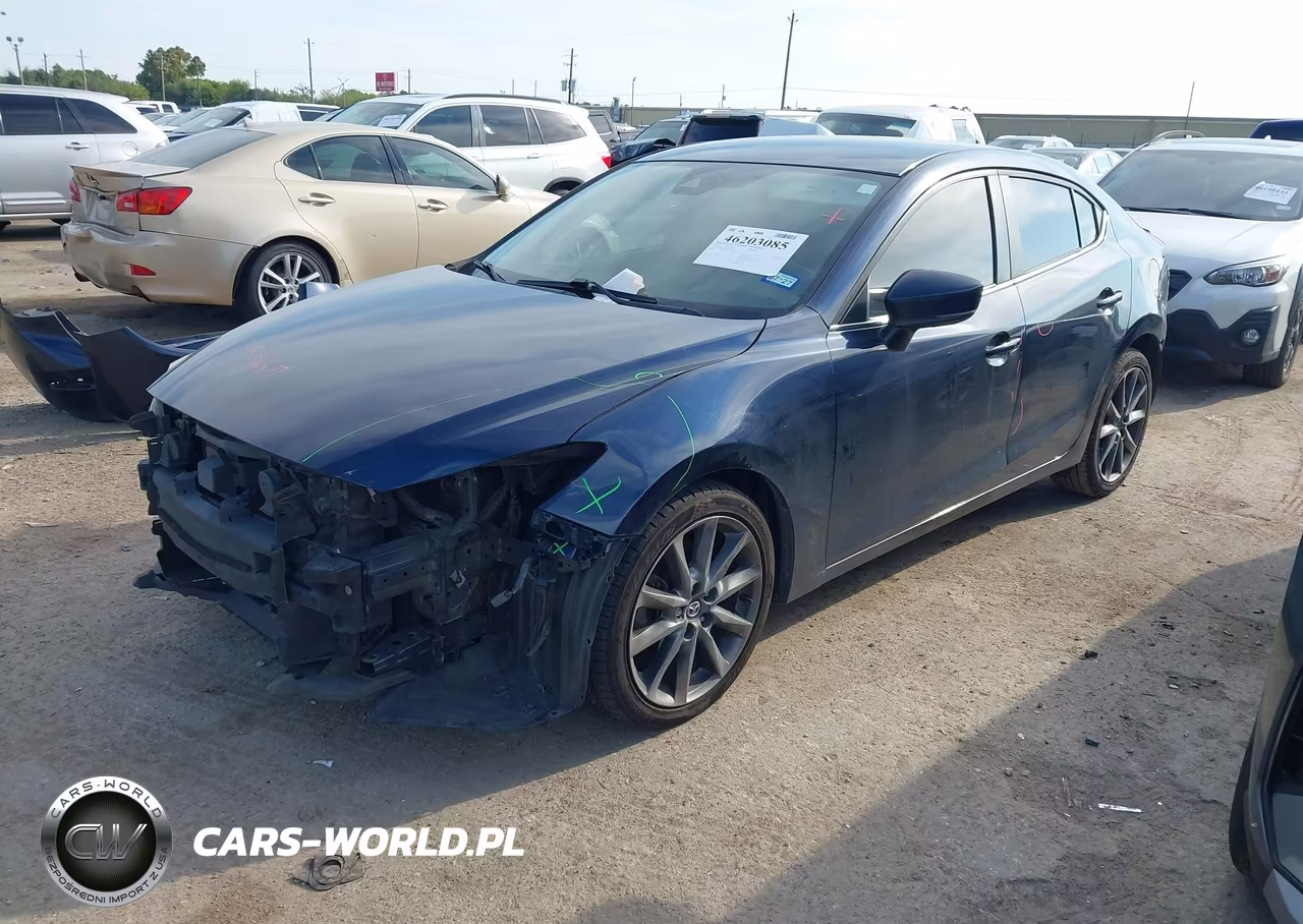 2018 Mazda Mazda3 Touring VIN:3MZBN1V30JM210547 - 2