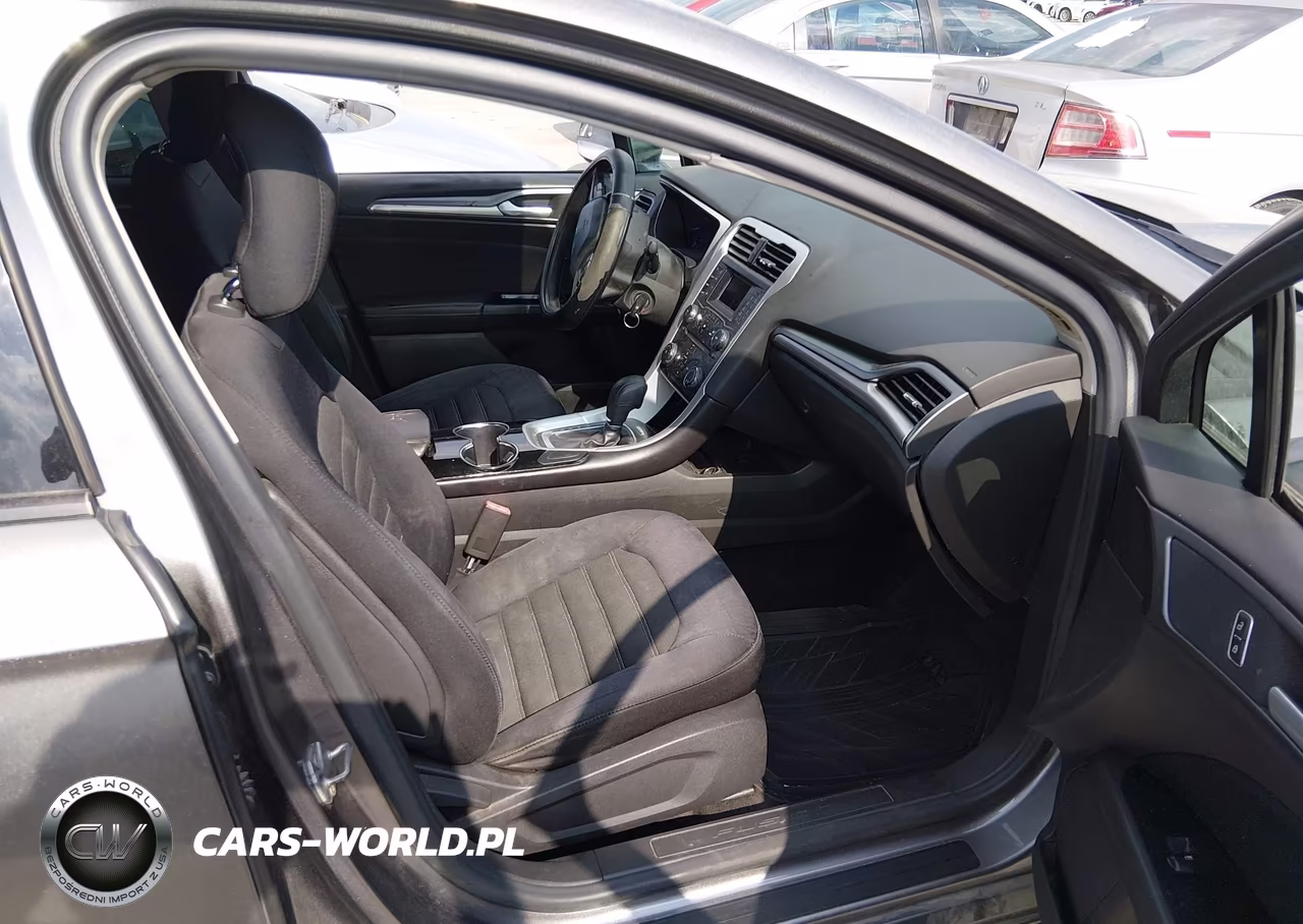 2014 Ford Fusion Se VIN:3FA6P0H77ER220921 - 5