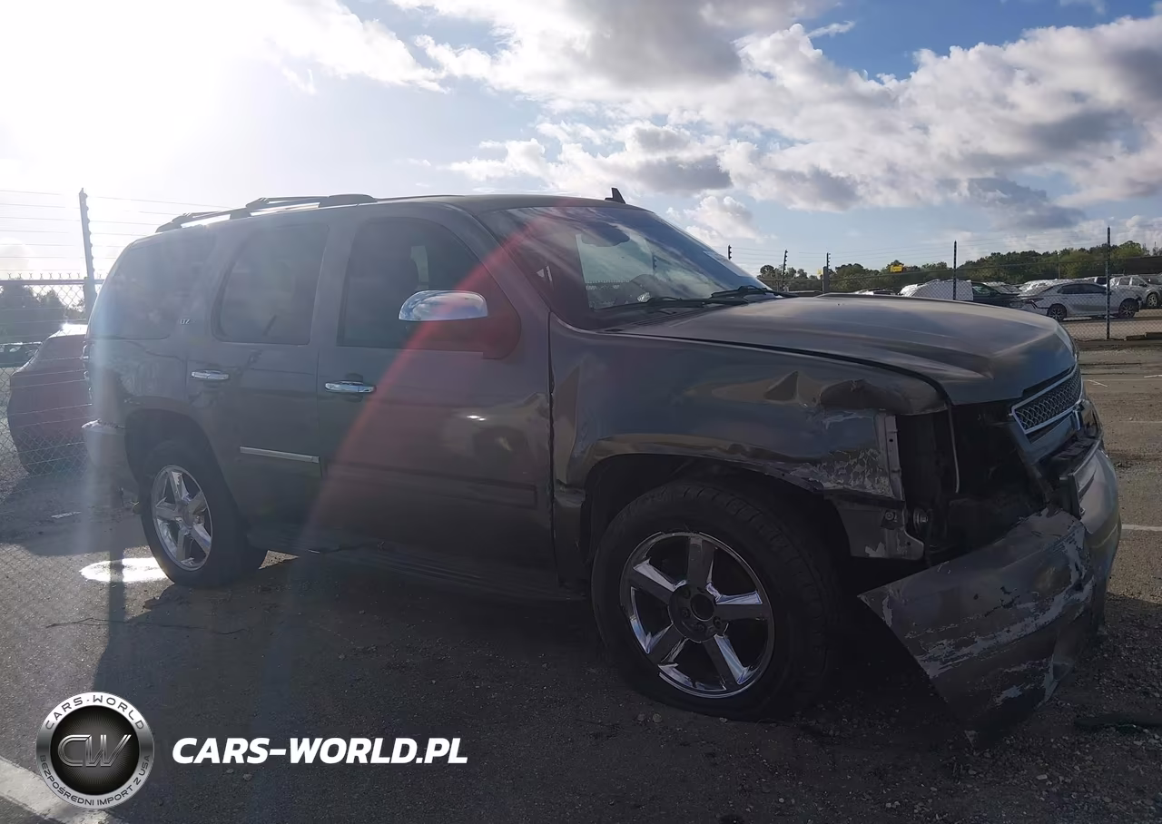2014 Chevrolet Tahoe Ltz VIN:1GNSCCE0XER106850 - 12