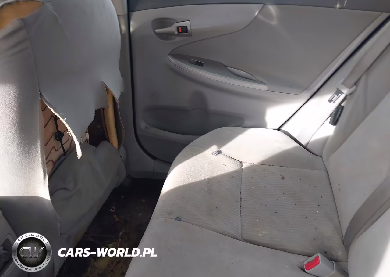 2010 Toyota Corolla Le VIN:1NXBU4EE4AZ235743 - 12