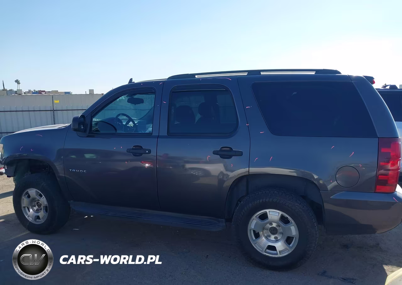 2010 Chevrolet Tahoe Ls VIN:1GNUKAE03AR240349 - 15