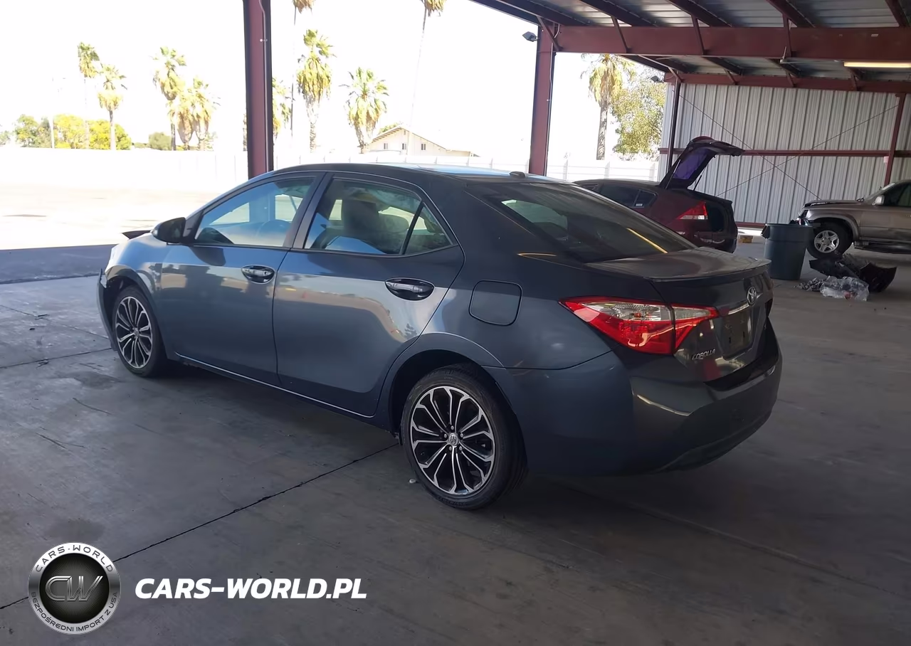 2015 Toyota Corolla S Premium VIN:5YFBURHE8FP331053 - 3