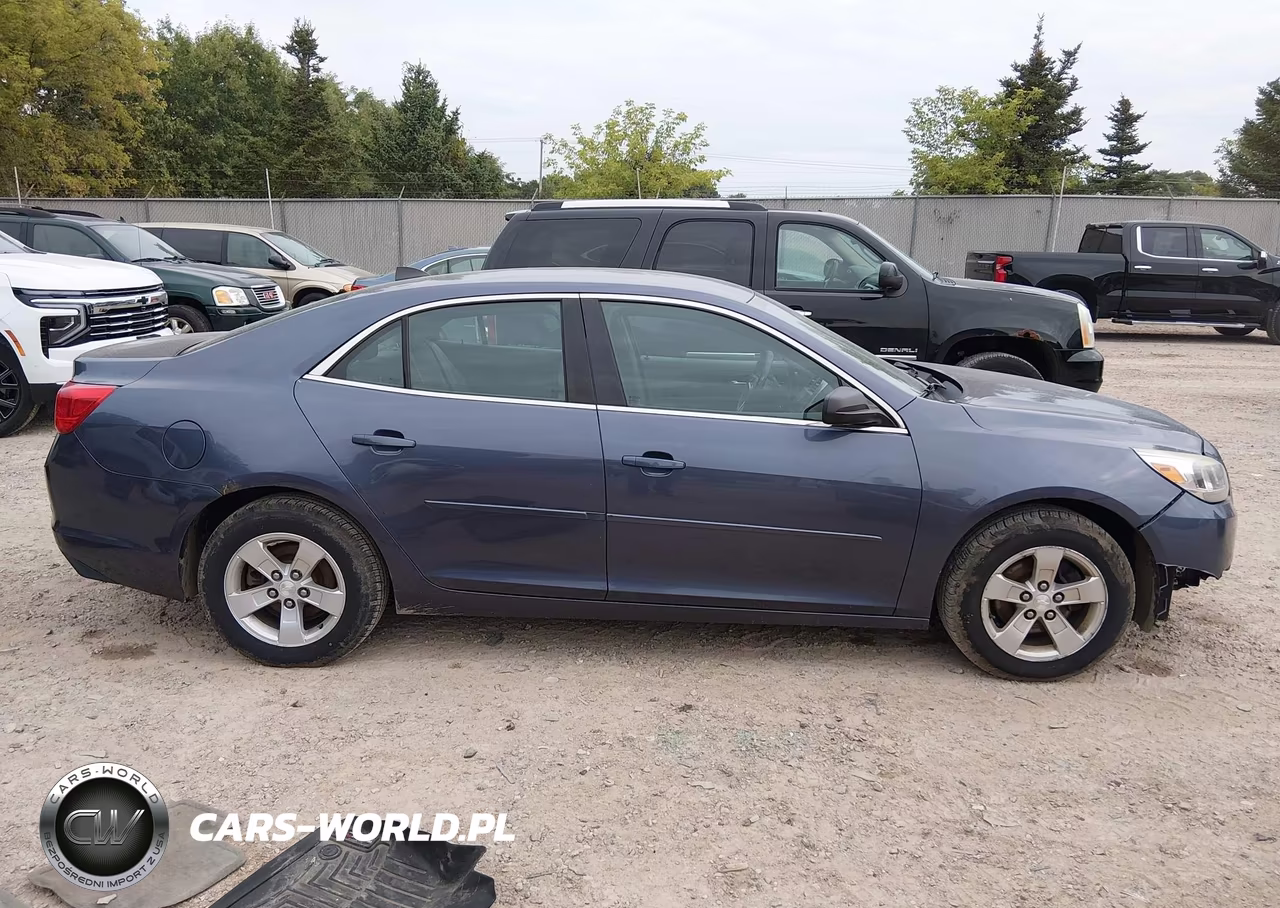 2013 Chevrolet Malibu Ls VIN:1G11B5SA0DF284940 - 14