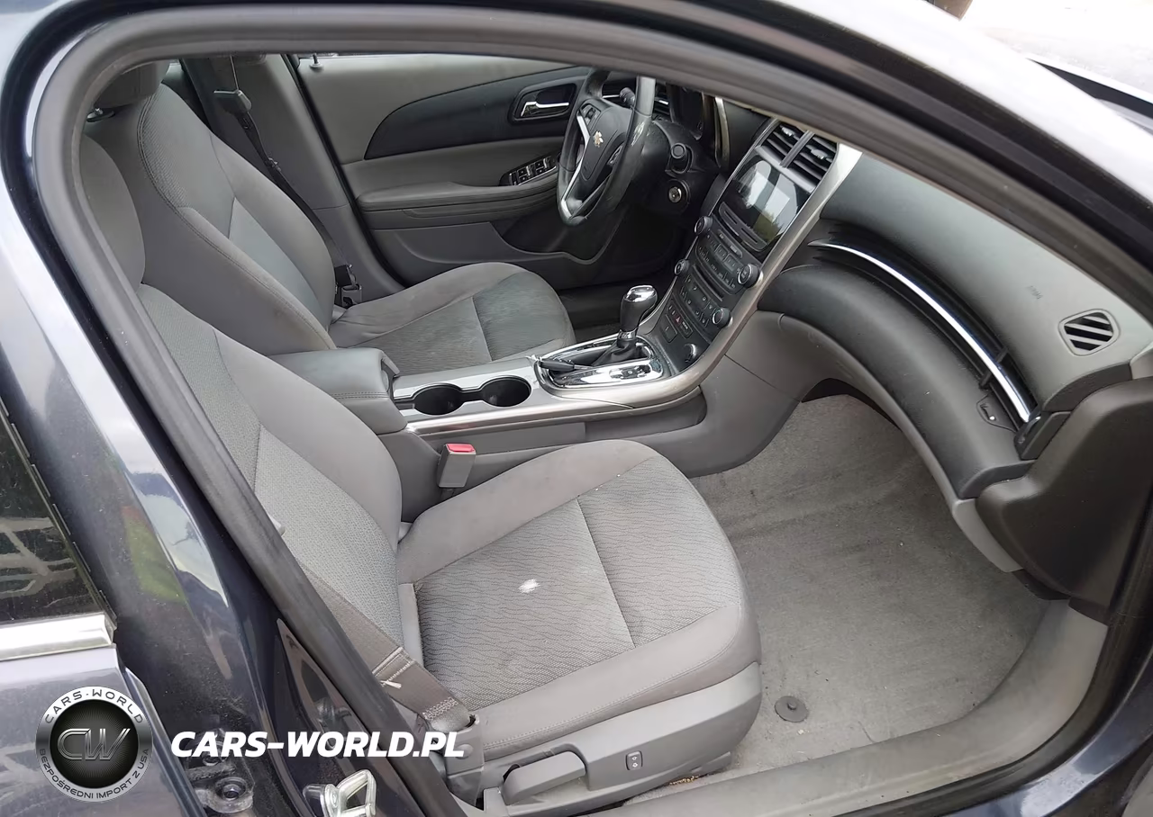 2013 Chevrolet Malibu Ls VIN:1G11B5SA0DF284940 - 5