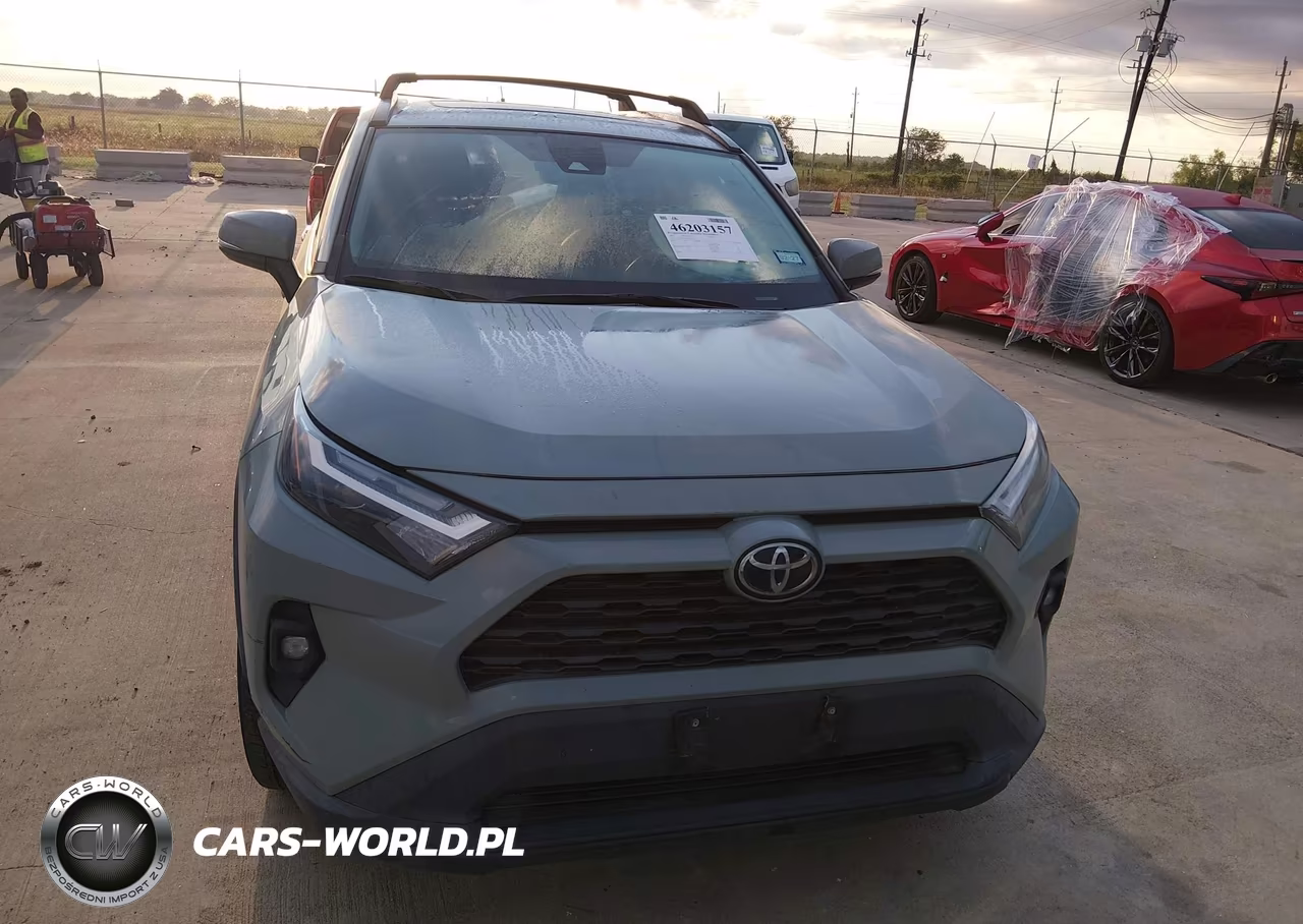 2023 Toyota Rav4 Xle Premium VIN:2T3C1RFV9PW252675 - 13