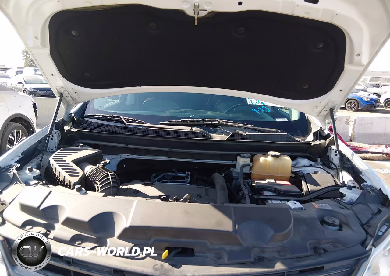 2018 Chevrolet Traverse Rs VIN:1GNERJKX1JJ150987 - 10