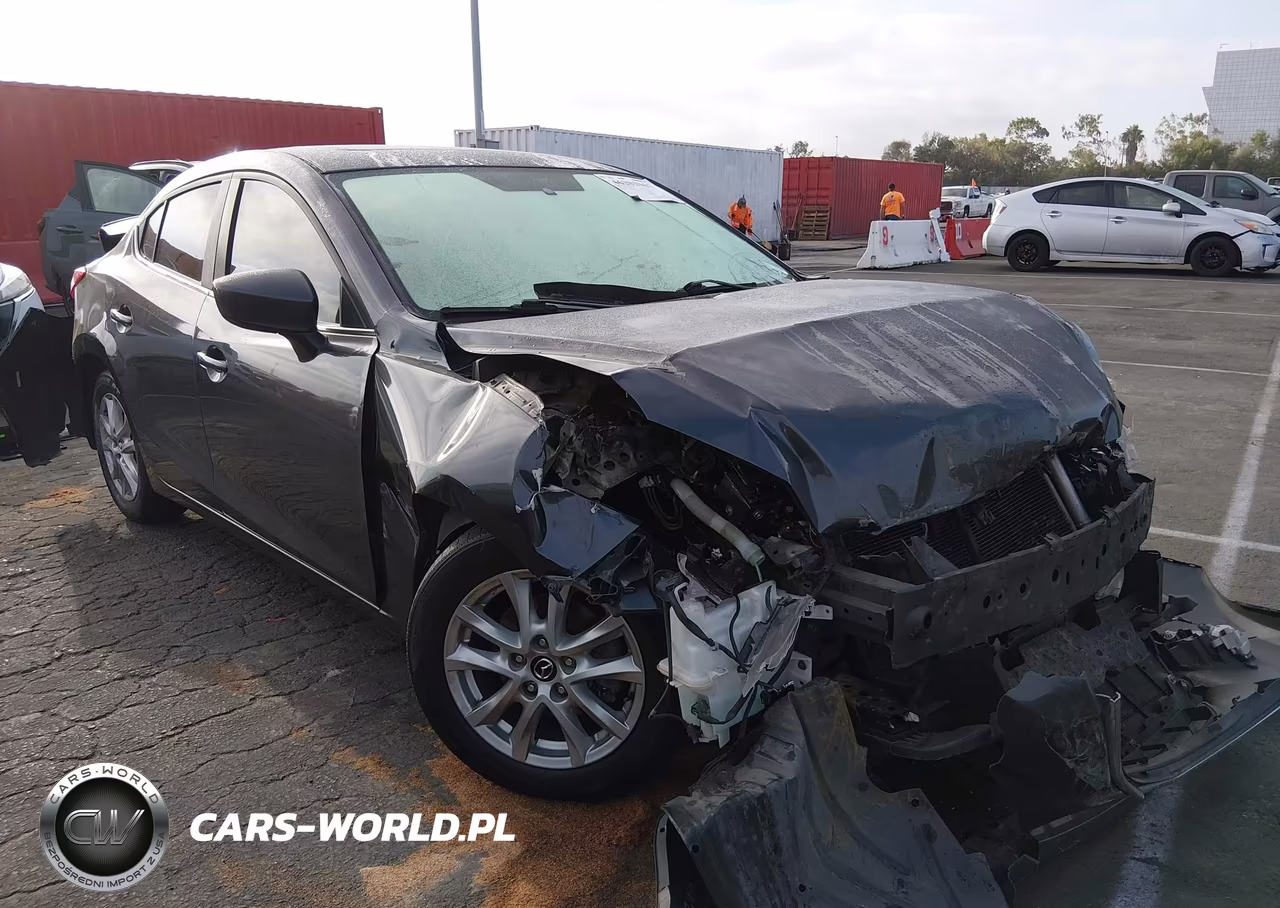 2015 Mazda Mazda3 I Grand Touring – zdjęcie 1 z 16