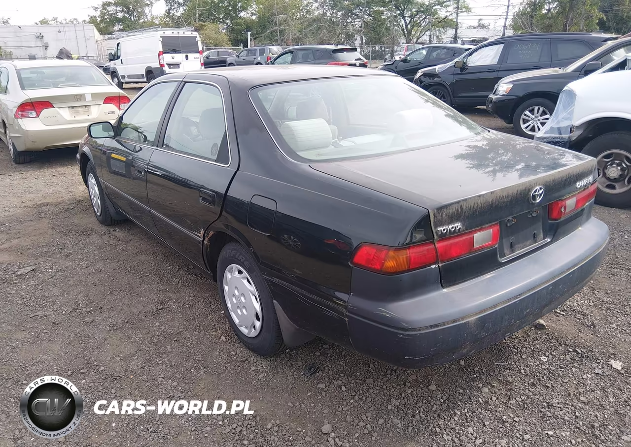 1997 Toyota Camry Le VIN:4T1BG22KXVU116655 - 3