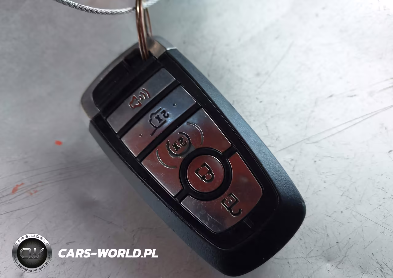 2020 Ford Escape Sel VIN:1FMCU0H69LUA23814 - 11