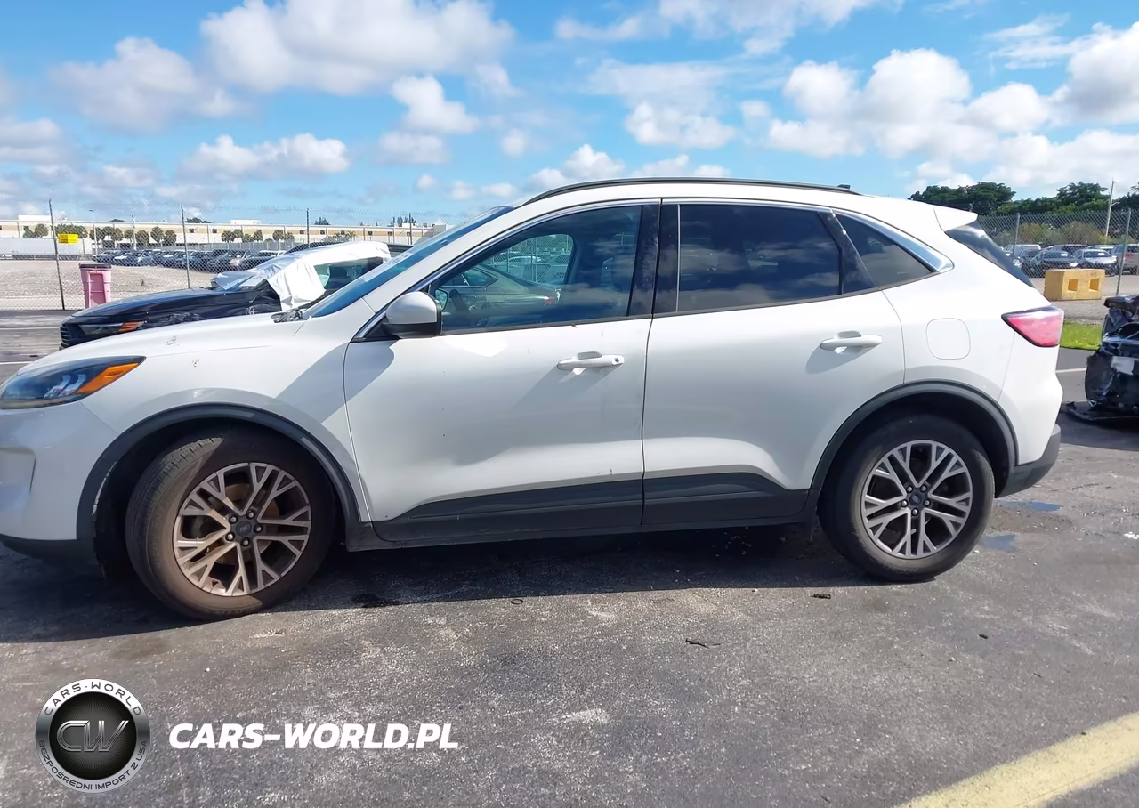 2020 Ford Escape Sel VIN:1FMCU0H69LUA23814 - 14