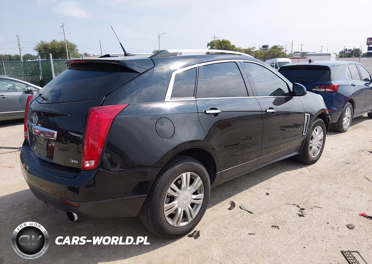 2013 Cadillac Srx Luxury Collection VIN:3GYFNCE30DS646373 - 4