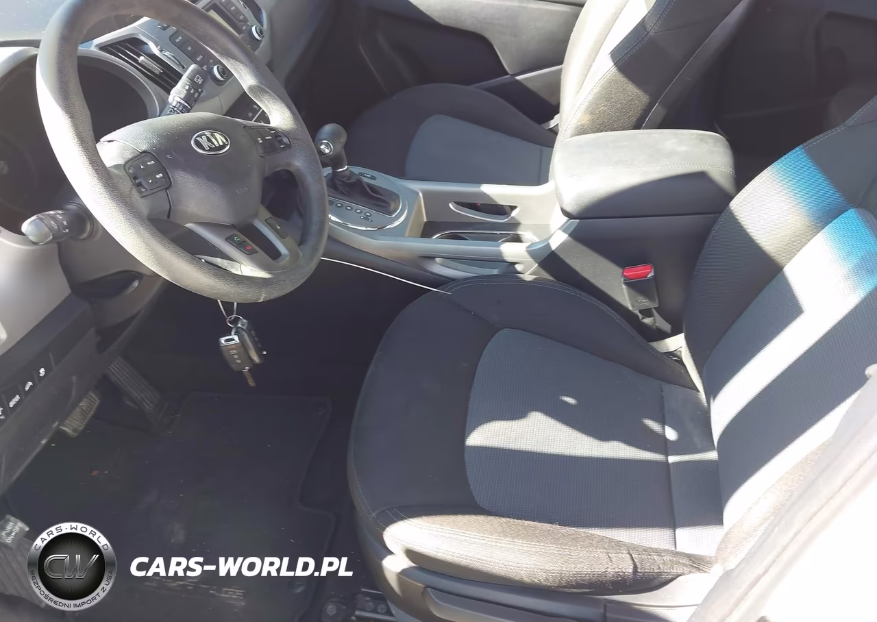 2015 Kia Sportage Lx VIN:KNDPBCACXF7773240 - 5