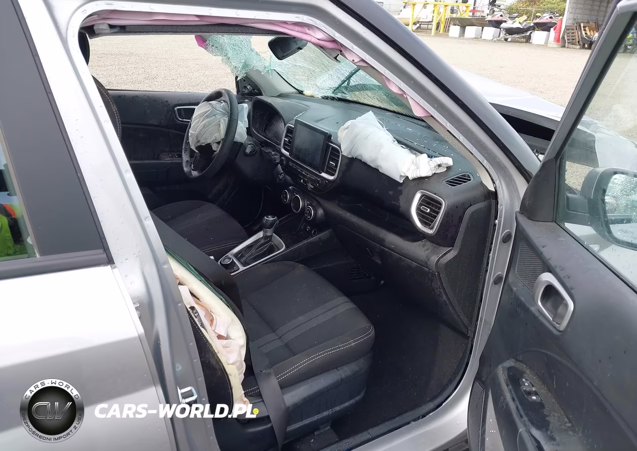 2026 Hyundai Venue Sel VIN:KMHRC8A31TU480726 - 5