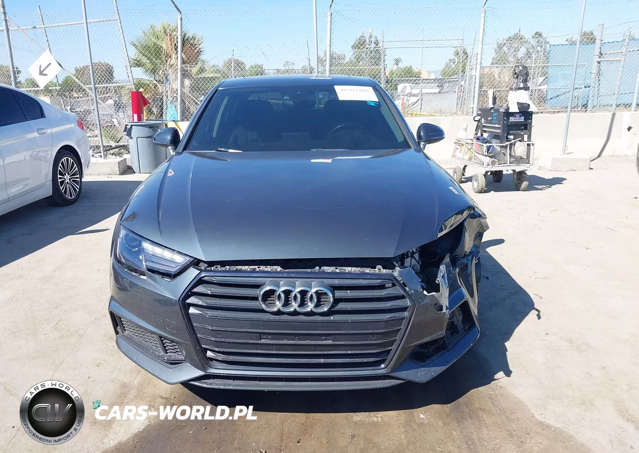 2019 Audi A4 40 Titanium Premium VIN:WAUGMAF4XKN012162 - 13