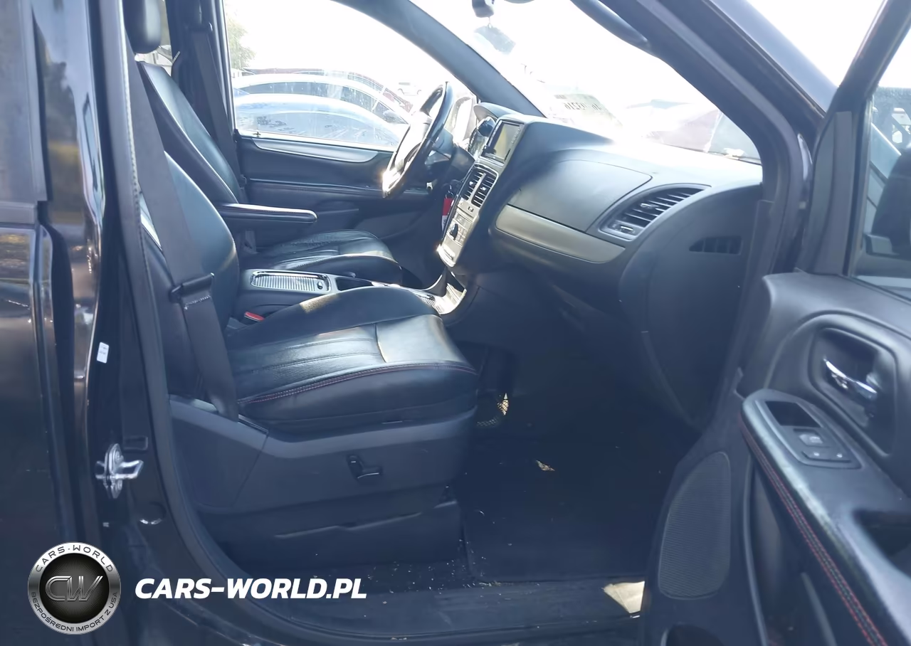 2019 Dodge Grand Caravan Gt VIN:2C4RDGEG3KR692113 - 5