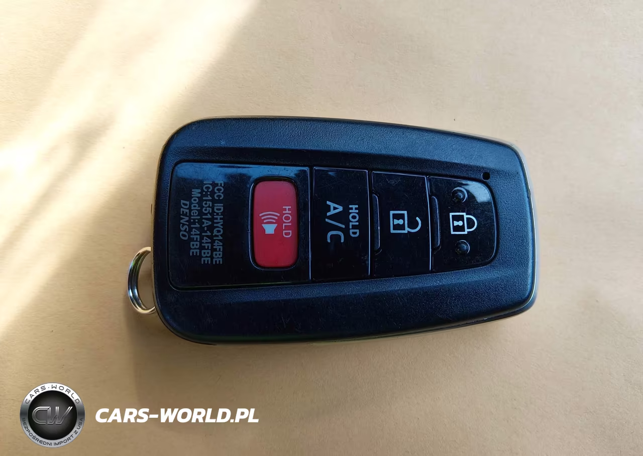 2019 Toyota Prius Prime Premium VIN:JTDKARFP8K3116899 - 11