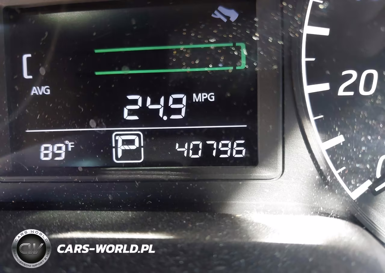 2016 Nissan Sentra S VIN:3N1AB7AP6GY336399 - 16