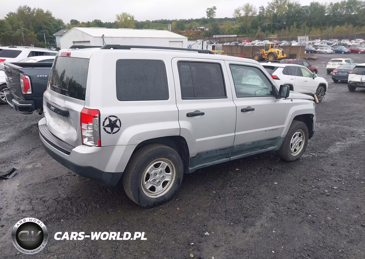 2011 Jeep Patriot Sport VIN:1J4NF1GB8BD278202 - 4