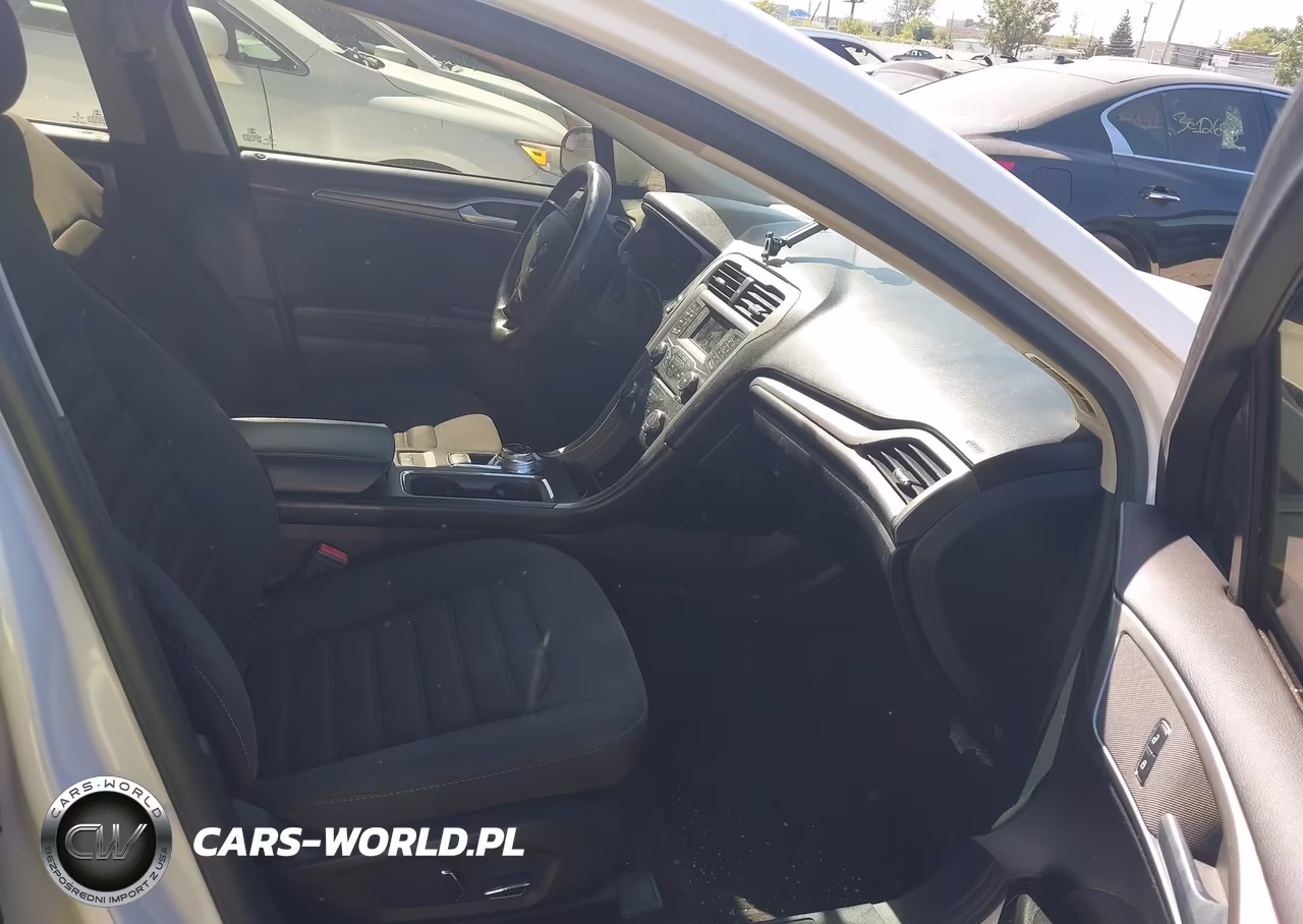 2017 Ford Fusion Se VIN:3FA6P0H70HR291026 - 5