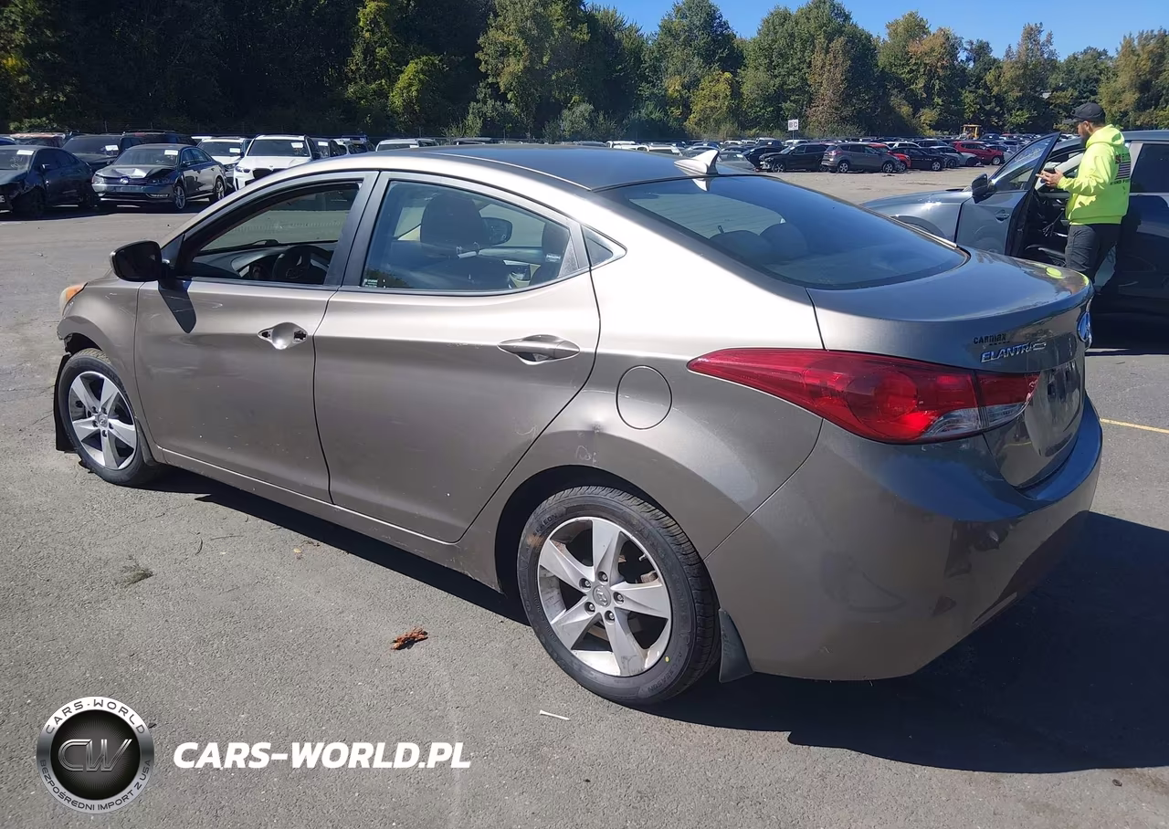 2013 Hyundai Elantra Gls Pzev VIN:5NPDH4AE7DH319254 - 3