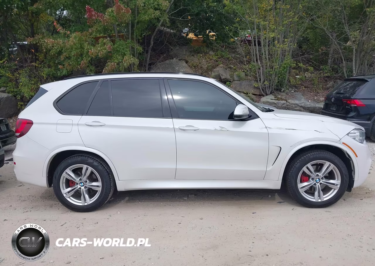 2015 BMW X5 xDrive35D VIN:5UXKS4C57F0N09057 - 13