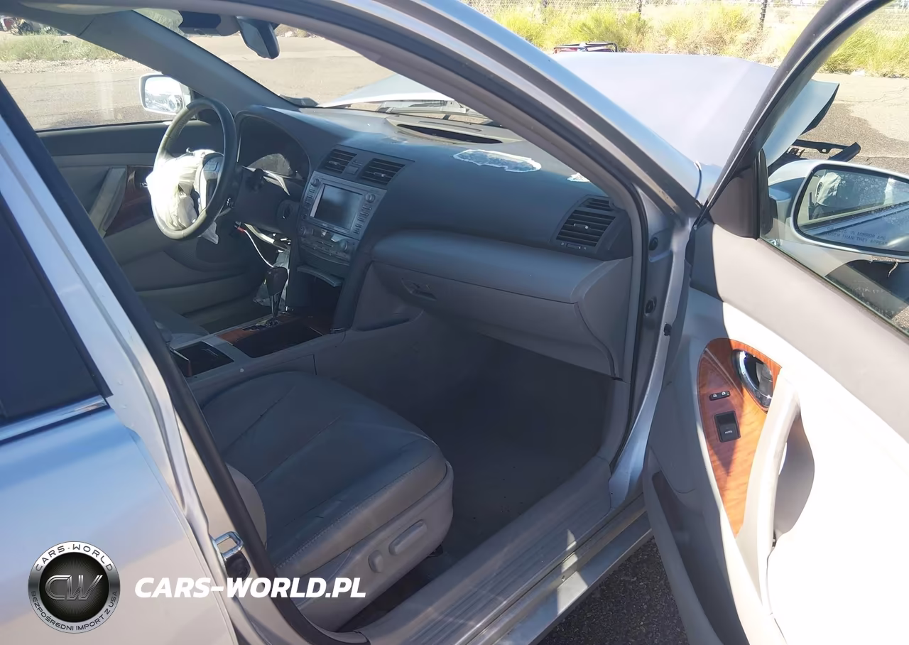 2011 Toyota Camry Hybrid VIN:4T1BB3EK9BU127089 - 5