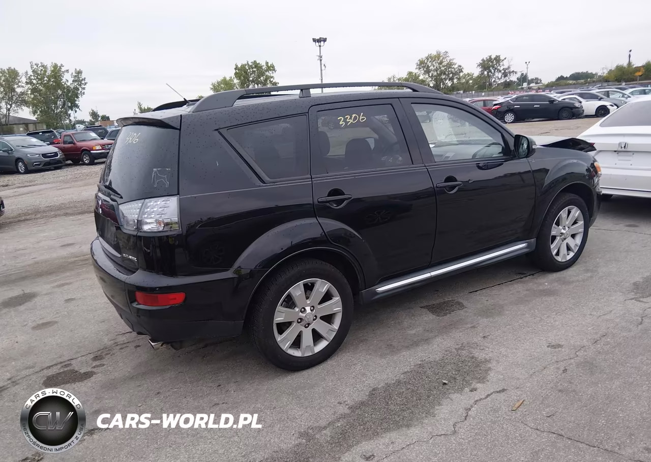 2011 Mitsubishi Outlander Se VIN:JA4JT3AW7BU018999 - 4